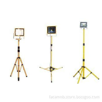 20 Watt IP65 LED Rechargeable LED Floodlight , Portable Out